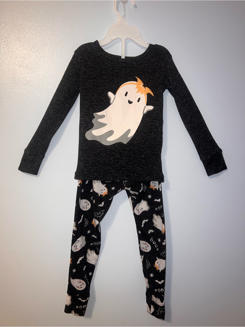 Kids Halloween Pajamas with Cute Ghost Graphics - Girls Size 2T